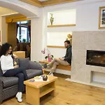 Ξενοδοχείο Astoria 4*