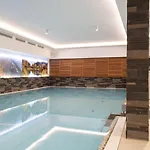 阿索托丽亚酒店 卡纳泽伊