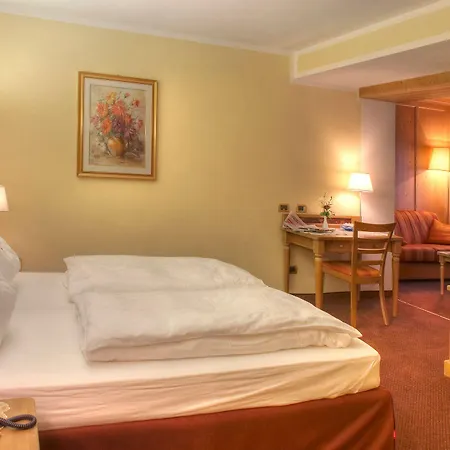 Готель Astoria 4*
