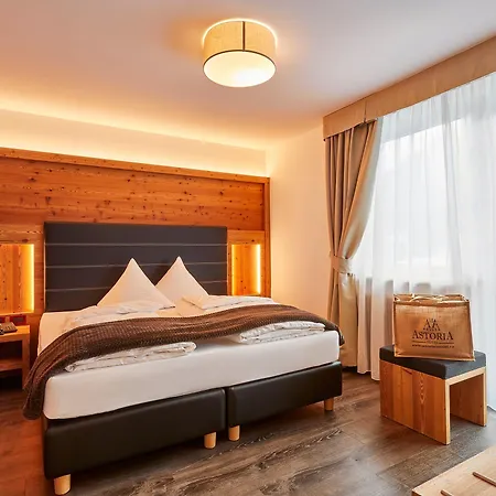 阿索托丽亚酒店 4* 卡纳泽伊