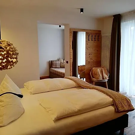 Готель Astoria 4*