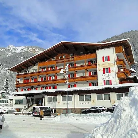 Astoria Готель 4*