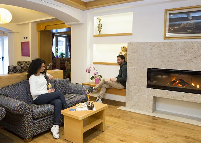 Отель Astoria 4*