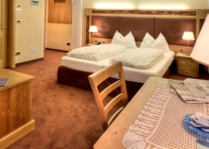 Astoria 4* カナツェーイ